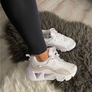 SOLD!!! Nike RYZ 365